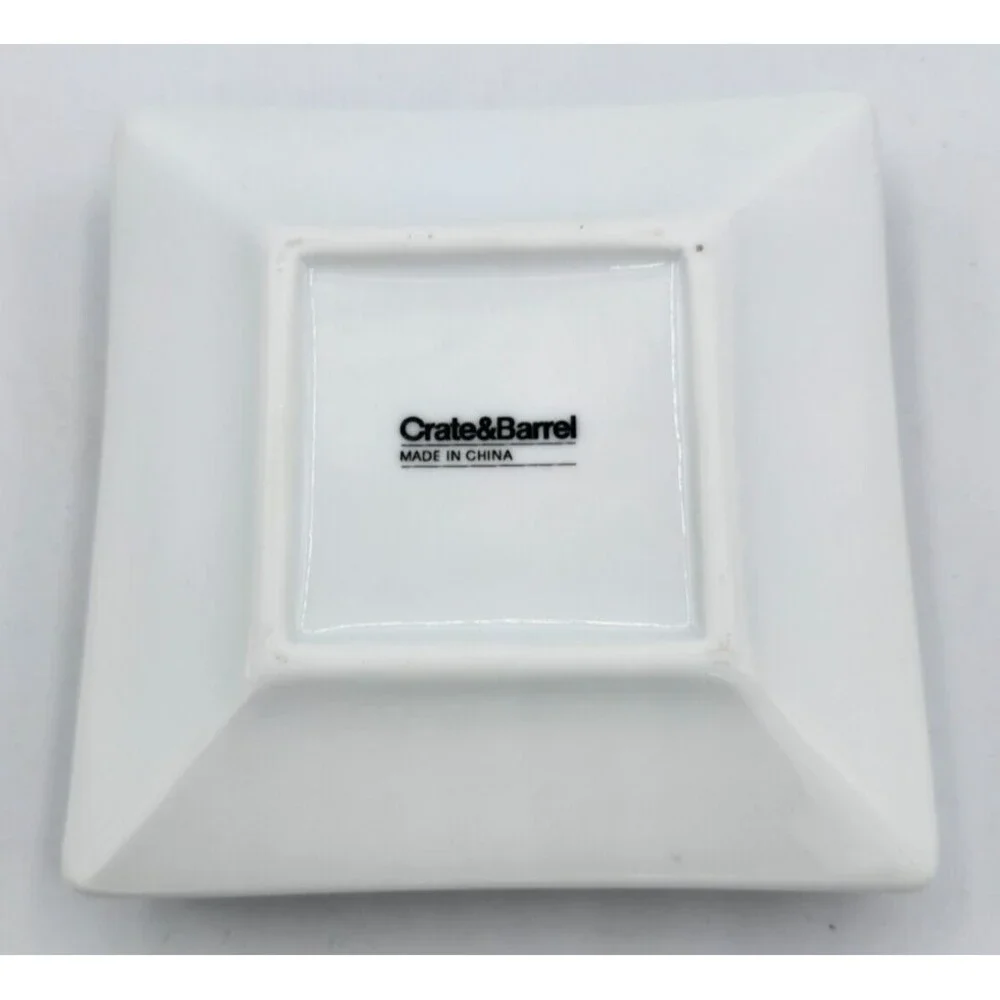 Crate and Barrel Appetizer Plates Christmas Tree Dish Holiday Snack Set of 4